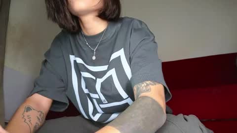 Snapshot of elisa_bright chatting on 04/05/26, 08:44 Tati online show from 04/05/26, 08:44