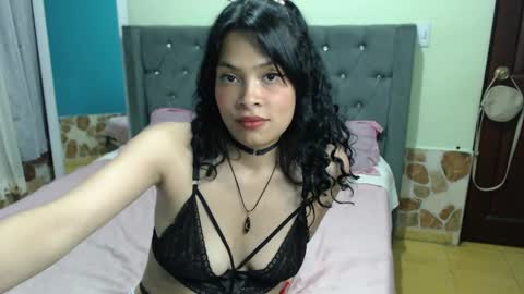 Snapshot of elisa_diaz_14 chatting on 01/30/25, 04:37 Elisa Diaz online show from 01/30/25, 04:37