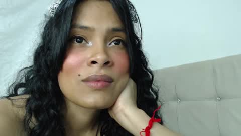 Snapshot of elisa_diaz_14 chatting on 02/09/25, 03:00 Elisa Diaz online show from 02/09/25, 03:00