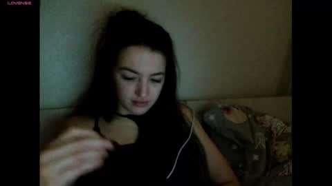 elisa_dove208 online show from 01/11/26, 03:44