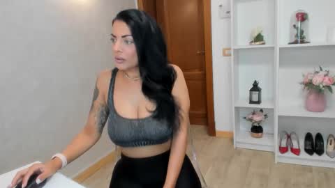 Maria online show from 09/11/25, 04:01