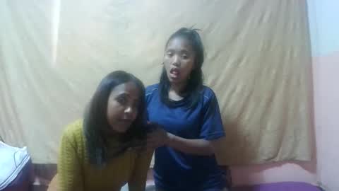 Snapshot of elisabet88 chatting on 09/10/25, 06:02 elisabet88 online show from 09/10/25, 06:02