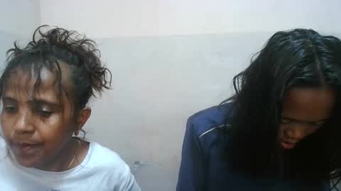 Snapshot of elisabet88 chatting on 10/13/25, 06:24 elisabet88 online show from 10/13/25, 06:24