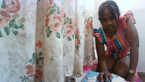 elisabet88 online show from 11/23/25, 10:59