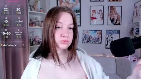 Snapshot of elisabeth_binder chatting on 05/21/26, 03:35 your sweet Lisa online show from 05/21/26, 03:35