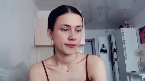 Elis online show from 04/11/26, 05:12