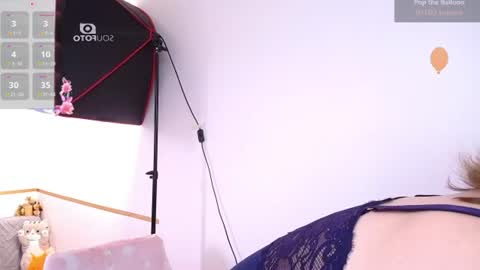 Snapshot of elise_nyx chatting on 08/04/26, 03:36 elise_nyx online show from 08/04/26, 03:36