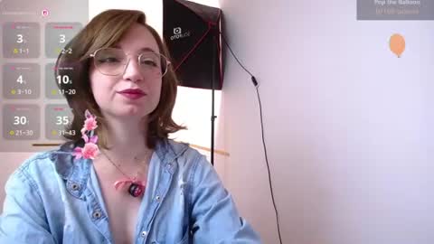 Snapshot of elise_nyx chatting on 08/07/26, 10:39 elise_nyx online show from 08/07/26, 10:39