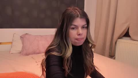 Elly online show from 01/14/26, 08:47