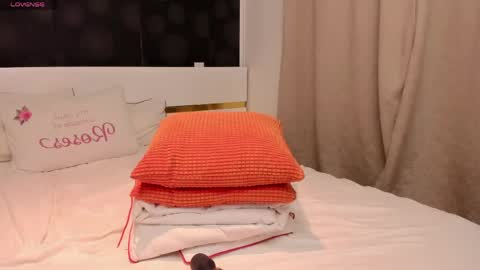 Elly online show from 04/27/26, 07:45