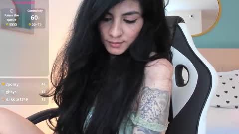 E L I S S A online show from 03/06/25, 08:30