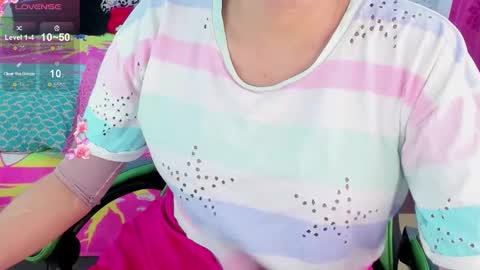 E L I S S A online show from 10/12/25, 01:37