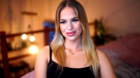 Sunflower  online show from 11/07/25, 04:40