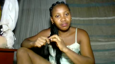 Snapshot of elita12010 chatting on 06/27/26, 12:22 elita12010 online show from 06/27/26, 12:22