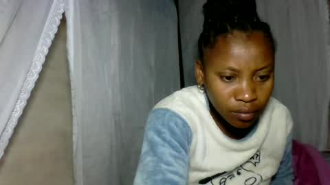 Snapshot of elita12010 chatting on 07/04/26, 10:27 elita12010 online show from 07/04/26, 10:27