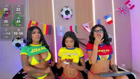 Sasha  Ciara  Stephany online show from 06/07/26, 10:46