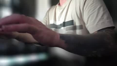 elitegangster24 online show from 07/25/26, 07:22