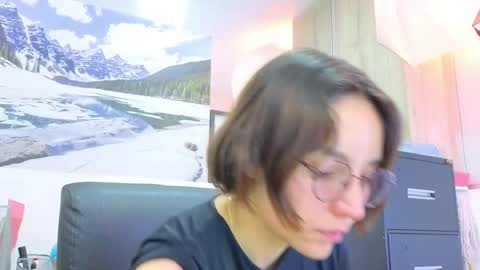 Snapshot of eliza_gh chatting on 05/29/26, 05:00 Eliza online show from 05/29/26, 05:00