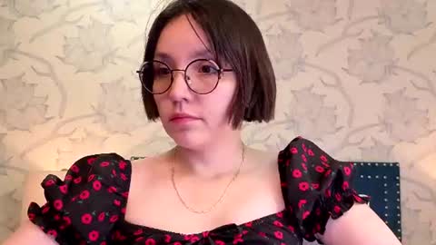 Eliza online show from 06/24/26, 05:12