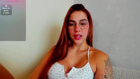 My name is ElizaPVT is open online show from 04/06/26, 03:46