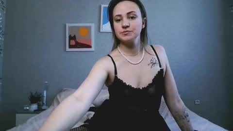 Elizabeth online show from 02/01/26, 10:47