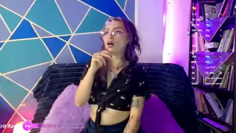 elizabeht_911 online show from 07/08/26, 11:09