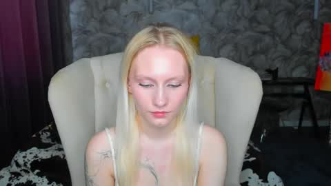 elizabeth_adamss online show from 05/02/26, 05:12