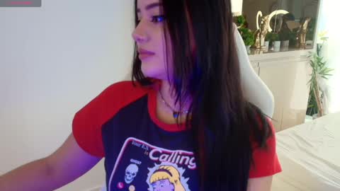 Elezabeth online show from 04/17/26, 10:40