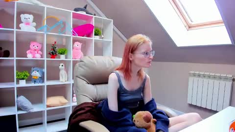 Elizabeth online show from 01/02/25, 07:12