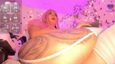 Snapshot of elizabeth_jing chatting on 02/15/25, 02:04    Independent Model online show from 02/15/25, 02:04