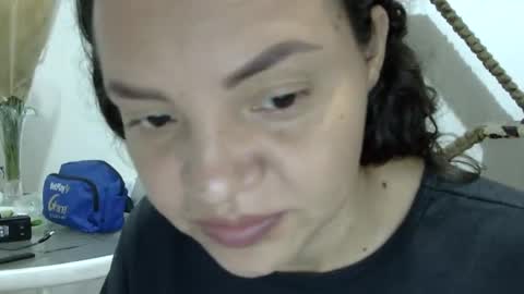 Snapshot of elizabeth_martinez_ chatting on 09/28/25, 03:28 Elizabeth Martinez online show from 09/28/25, 03:28
