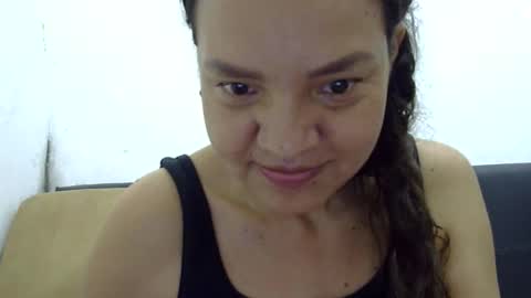 Elizabeth Martinez  online show from 02/24/26, 02:15