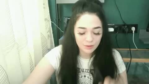 Snapshot of elizabeth_xi chatting on 10/09/25, 11:41 elizabeth_xi online show from 10/09/25, 11:41