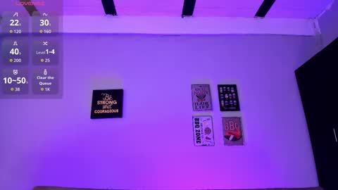 Elizabeth bolt    online show from 11/28/25, 08:11