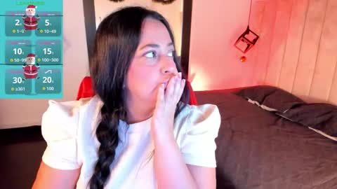 Lucia Vonne online show from 12/04/25, 01:42