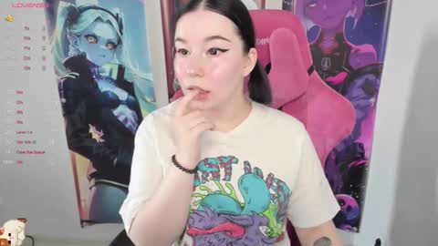 Eli online show from 11/17/25, 03:23