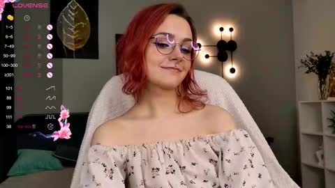 Elizabet online show from 11/10/25, 10:31