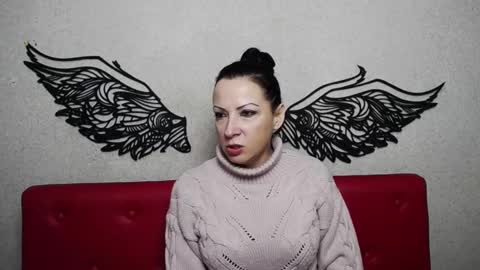 ElizabethSho online show from 02/10/25, 06:13