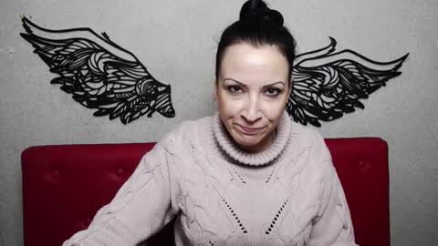 ElizabethSho online show from 02/11/25, 03:18