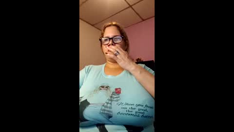 Snapshot of elizabethtaylor1 chatting on 04/26/26, 11:13 Elizabeth online show from 04/26/26, 11:13