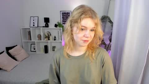 Elizabeth online show from 05/19/26, 05:14
