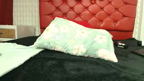 elizabetth_roman online show from 03/07/26, 08:50