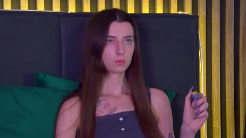 Elizabet online show from 01/16/25, 08:22