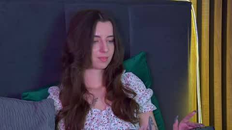 Elizabet online show from 01/23/25, 12:35