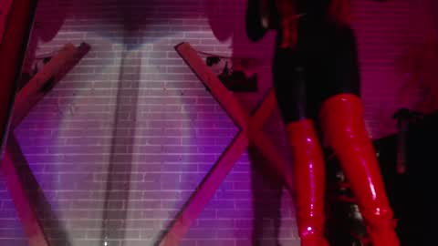   online show from 01/18/25, 10:17