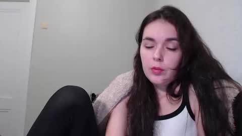 elizbetfox online show from 11/14/25, 11:13