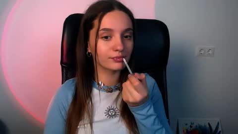 Snapshot of elizsun chatting on 11/22/25, 03:33 elizsun online show from 11/22/25, 03:33