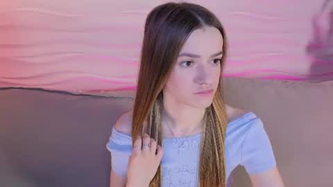 elizzza_ online show from 07/09/26, 05:11