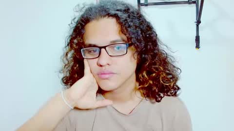 Diana online show from 12/09/24, 01:45