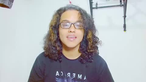 Diana online show from 12/27/24, 12:34